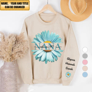 A Love That Blossoms - Family Personalized Custom Unisex Sweatshirt - Mother's Day, Gift For Mom, Grandma