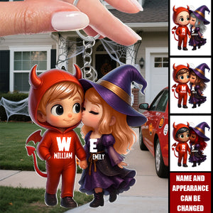 Cute Cartoon Halloween Couple - Personalized Keychain